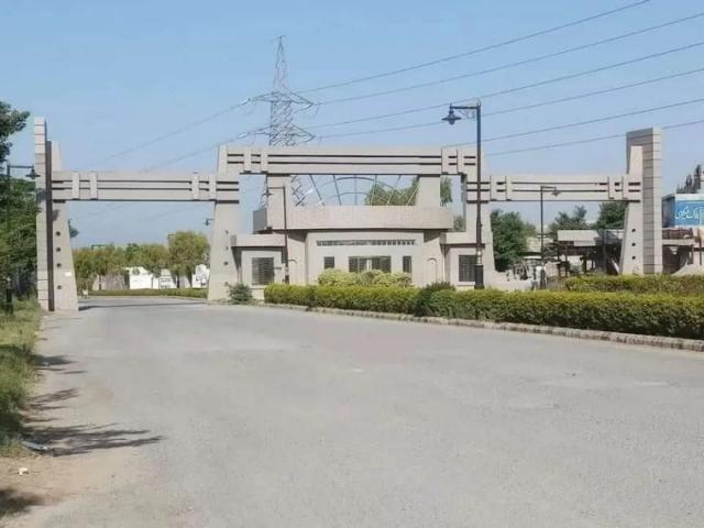 Roshan Pakistan Cornor+Double Road Plot for sale Islamabad E 16 ID 33478