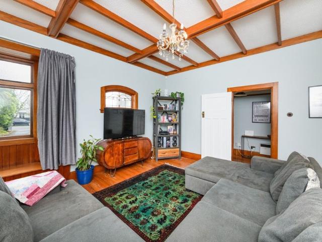 Roslyn 3 Bedrooms