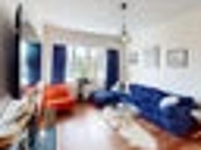 Roslyn, 1 bedroom, $440 pw