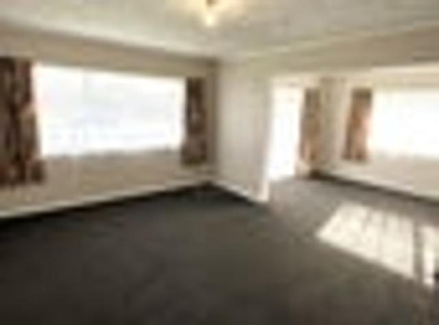Roslyn, 2 bedrooms, $520 pw