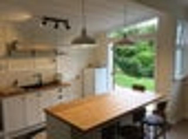 Roslyn, 2 bedrooms, $650 pw