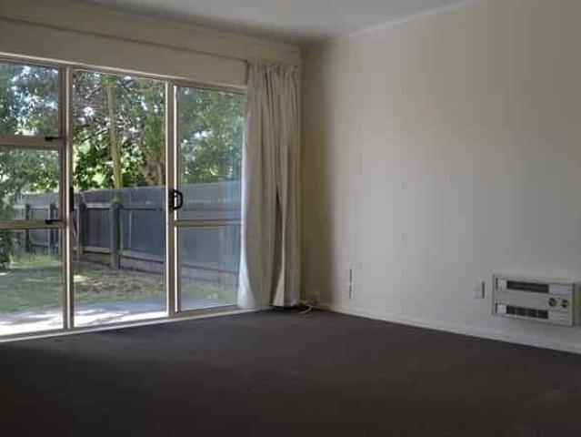 ROSLYN 5 BEDROOMS