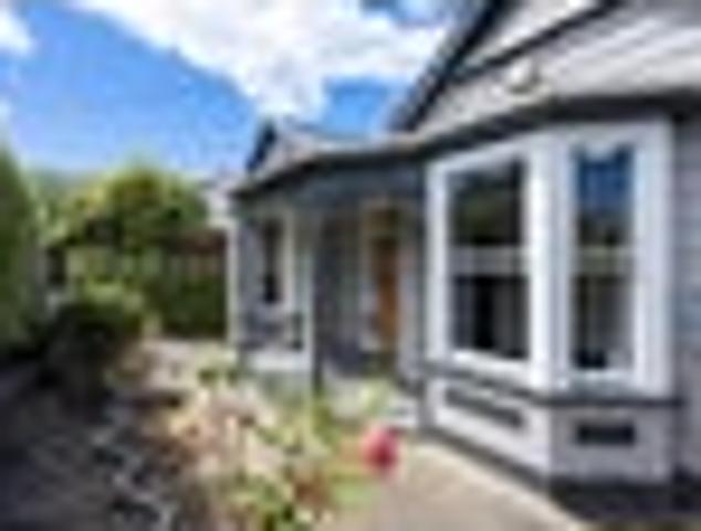 Roslyn, 6+ bedrooms, $1470 pw
