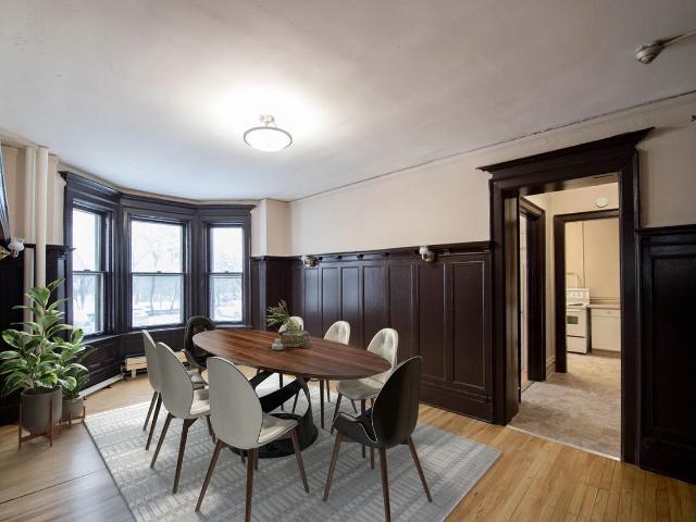 Roslyn Square 3 Bedroom Apartment for Rent at 40 Osborne St, Winnipeg, MB R3L 1X9 River Osborne