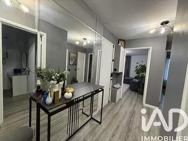 Rosny sous Bois 93110 Achat / Vente appartement 3 pièces t3 parking