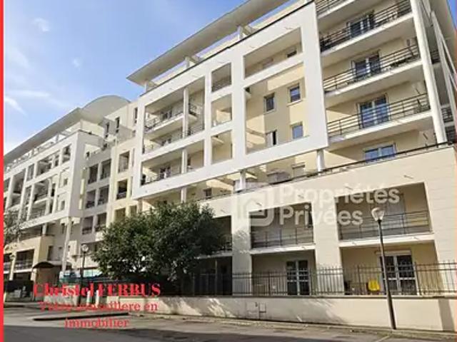 Rosny sous Bois 93110 Achat / Vente appartement 1 pièce t1 jardin terrasse