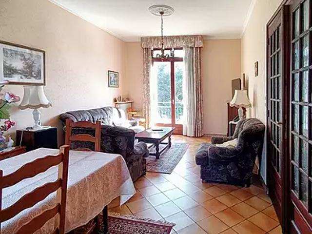 Rosny sous Bois 93110 Achat / Vente maison 5 pièces t5 au dernier étage