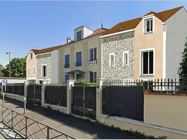 Rosny sous Bois 93110 Achat / Vente maison 5 pièces t5 au dernier étage