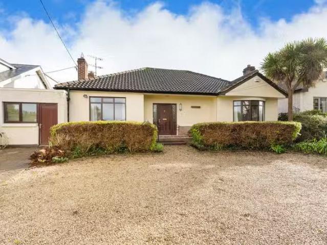 Rossbeg, 4 Ballinclea Road, Killiney, Co. Dublin is for rent