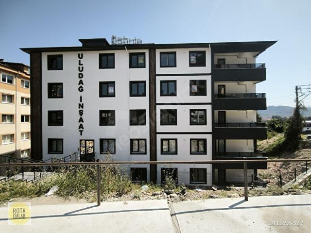 ROTA EMLAK 'TAN ALAPLI KARŞIYAKA DA MERKEZİ KONUMDA DAİRE