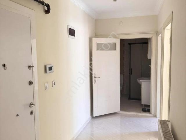 Rota'dan Karamürsel Merkezde Kiralık Arakat 2+1 Daire!