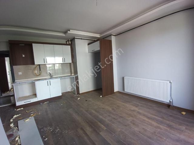 Rota'dan Üçkuyularlarda Kiralık 1+1 Fırsat Daire