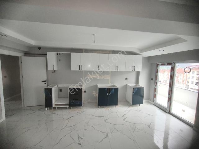 Rotam Emlak'tan Eskişehir Çamlıca'da Satılık 4+2 Dubleks Daire