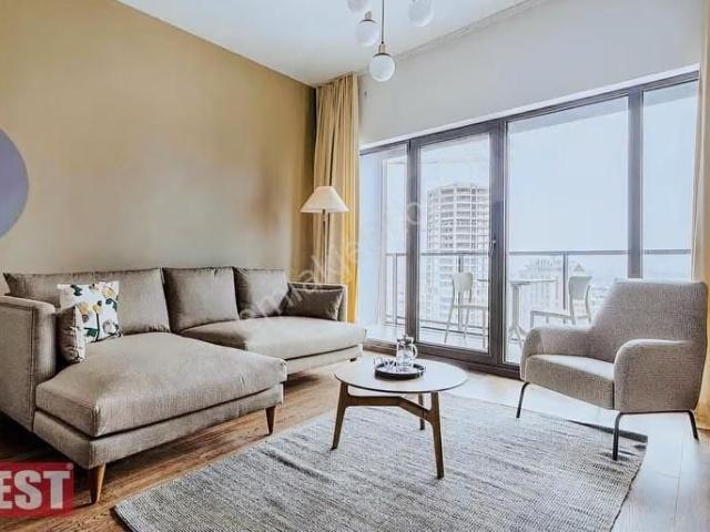Rotana Rezidansda Balkonlu Kiralık