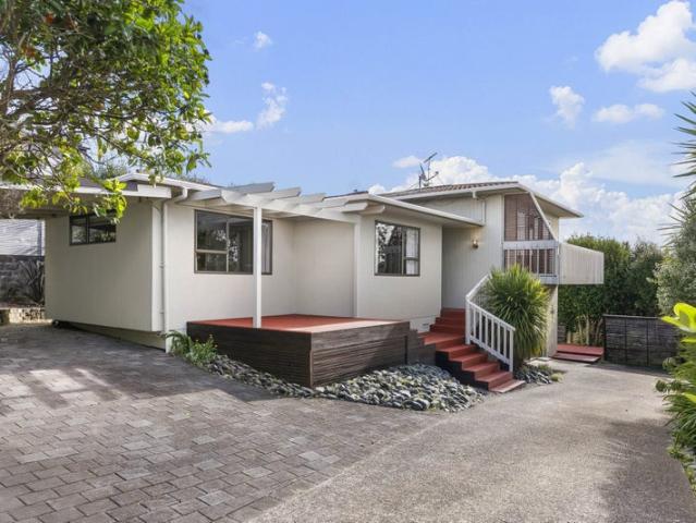rothesay bay, 3 bedrooms