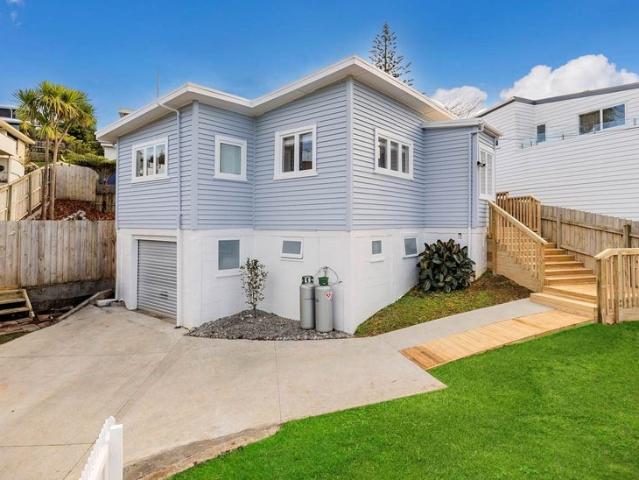 rothesay bay, 3 bedrooms