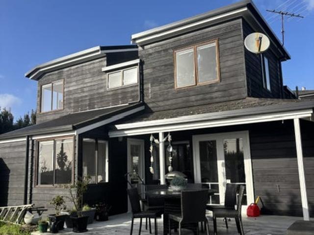 rothesay bay, 3 bedrooms