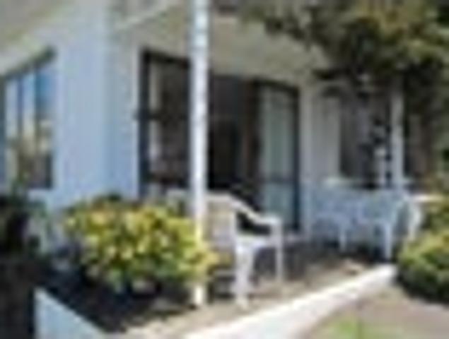 Rothesay Bay, 1 bedroom, $500 pw