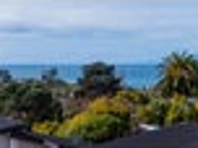 Rothesay Bay, 2 bedrooms, $550 pw