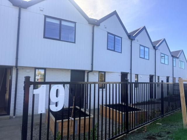 rothesay bay, 2 bedrooms