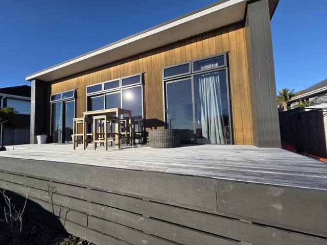 rothesay bay, 2 bedrooms