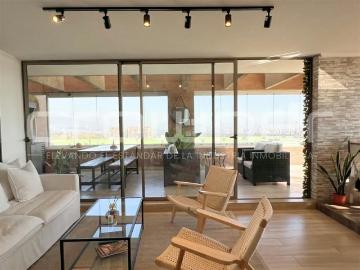 Rotonda Atenas 36 mts de terraza 2 dorm 2 estac. Las Condes | 2 Dormitorios por 8700.00 en Las Condes
