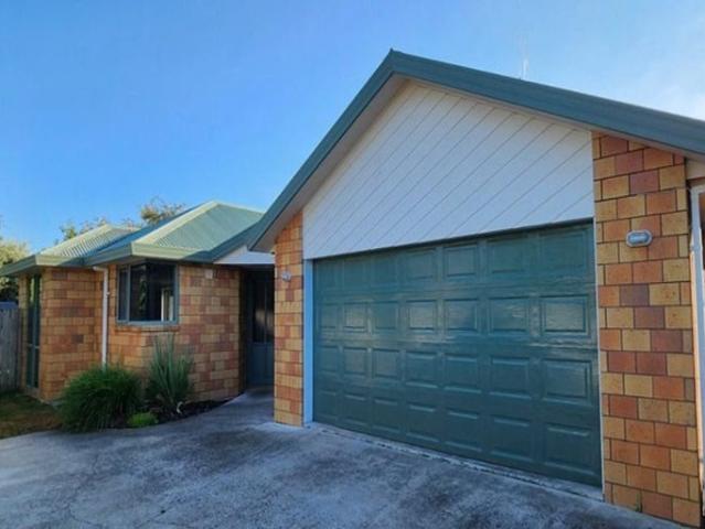 rototuna, 4 bedrooms