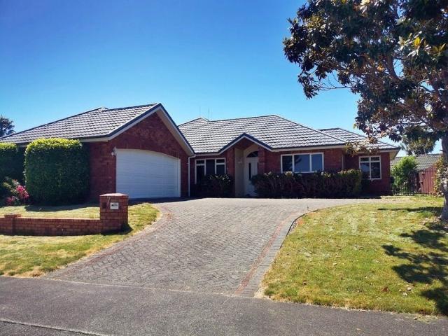 rototuna, 4 bedrooms