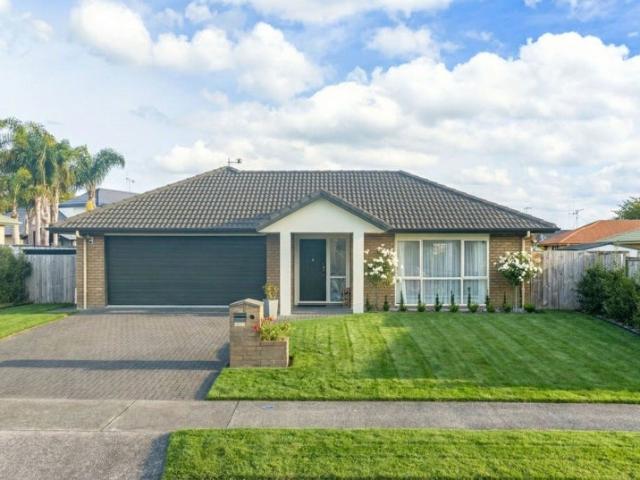 rototuna, 4 bedrooms