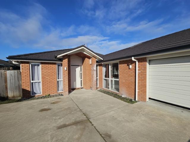 rototuna, 5 bedrooms