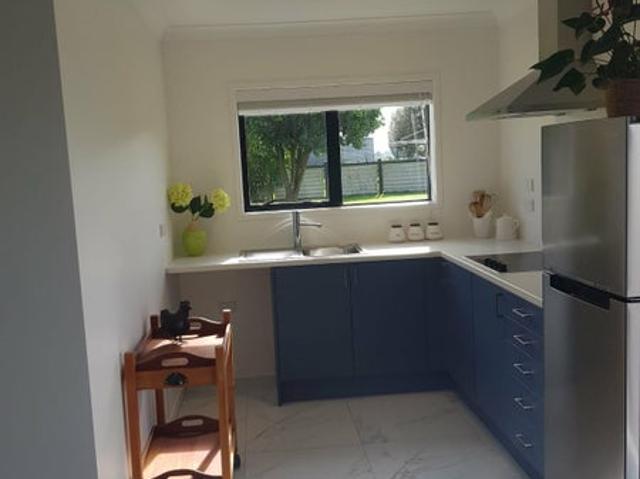 rototuna, 1 bedroom