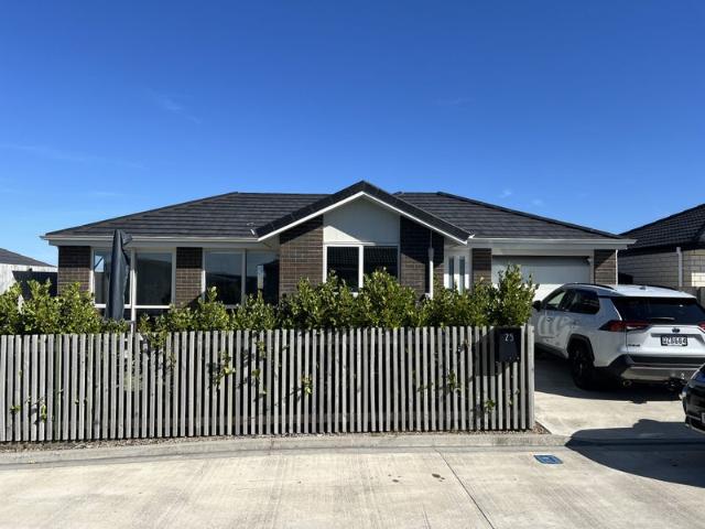 rototuna, 3 bedrooms