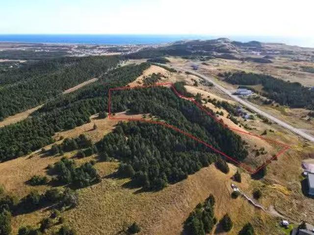 Route 199, Les Îles De La Madeleine, QC, G4T 5A7 vacant land.