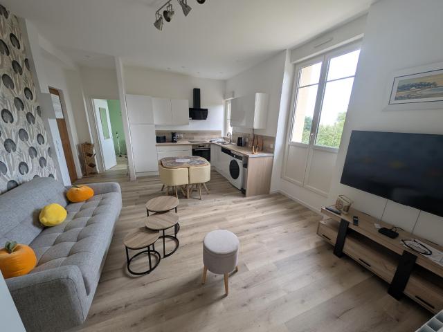 ROUXMESNIL BOUTEILLES APPARTEMENT DE 48M2 ASCENSEUR PARKING