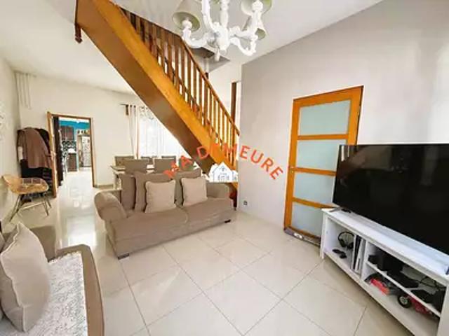 Roubaix 59100 Achat / Vente maison 4 pièces t4 terrasse