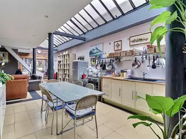Roubaix 59100 Achat / Vente maison 5 pièces t5