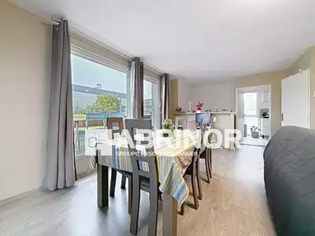 Roubaix 59100 Achat / Vente appartement 4 pièces t4 au dernier étage balcon