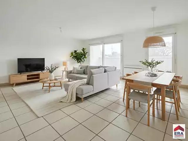 Roubaix 59100 Achat / Vente appartement 5 pièces t5 au dernier étage parking
