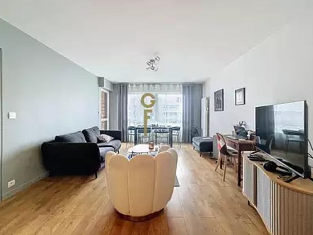 Roubaix 59100 Location appartement 3 pièces t3 au dernier étage