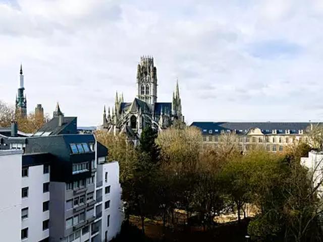 Rouen 76000 Achat / Vente appartement 3 pièces t3 au dernier étage cave