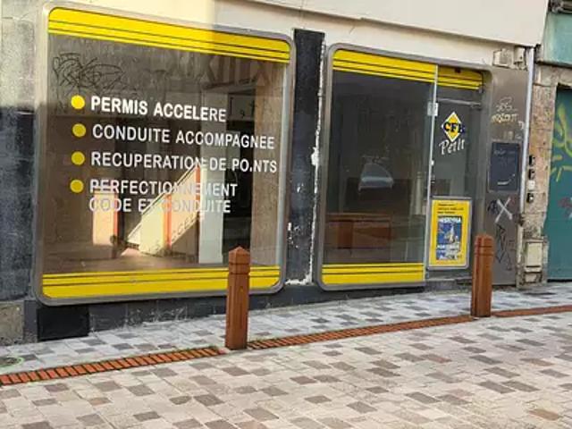 Rouen 76000 Achat / Vente divers 3 pièces