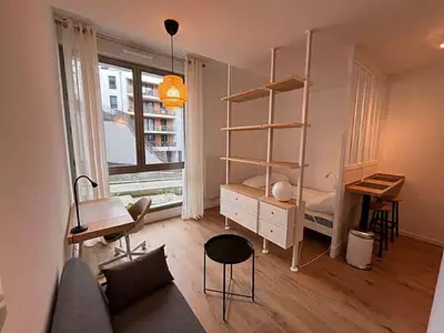 Rouen 76000 Location appartement 1 pièce t1 au dernier étage