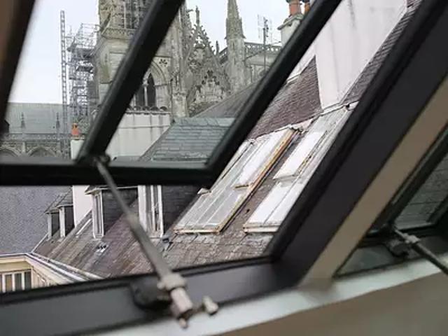 Rouen 76000 Location appartement 1 pièce t1 au dernier étage