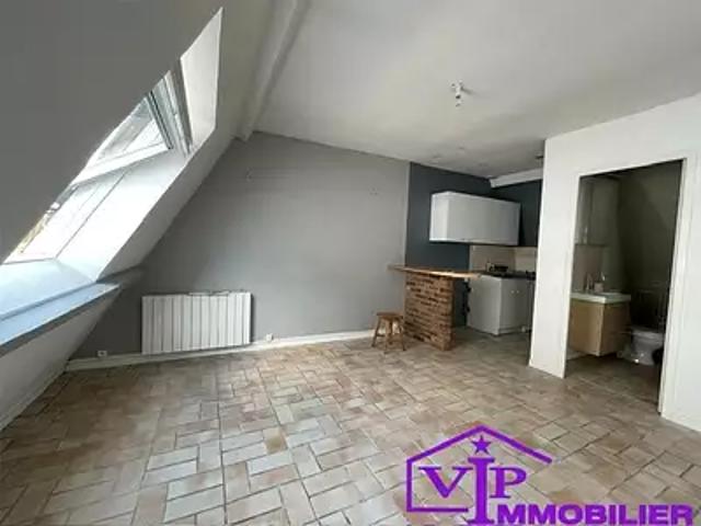 Rouen 76000 Location appartement 1 pièce t1 au dernier étage