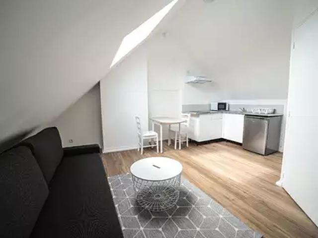 Rouen 76000 Location appartement 1 pièce t1 au dernier étage