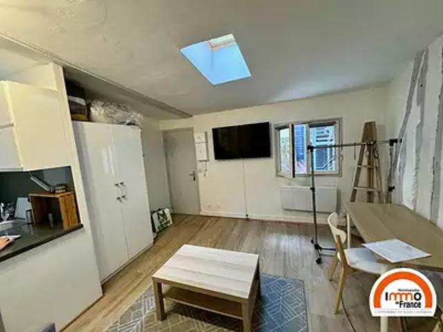 Rouen 76000 Location appartement 1 pièce t1 au dernier étage