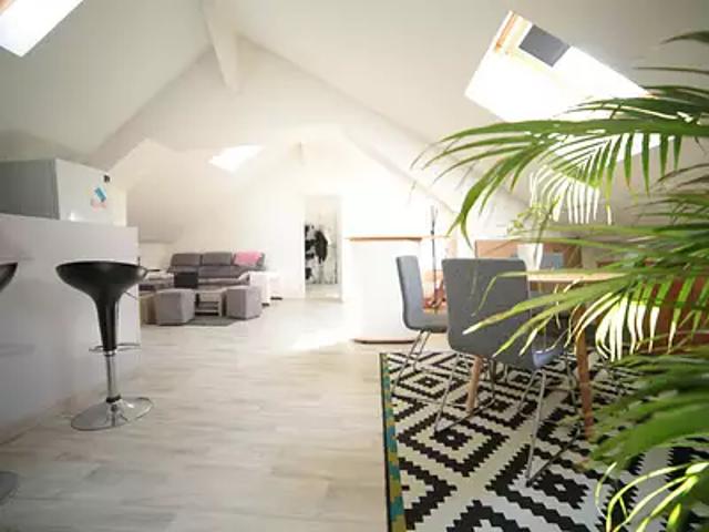 Rouen 76000 Location appartement 2 pièces t2 au dernier étage