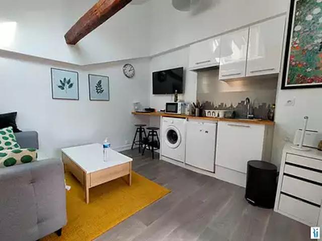 Rouen 76000 Location appartement 2 pièces t2 au dernier étage