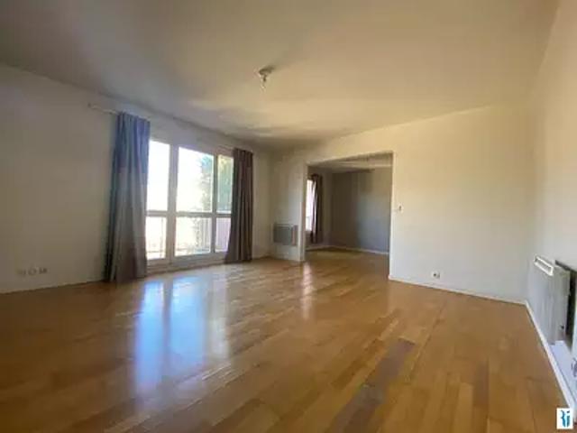 Rouen 76000 Location appartement 2 pièces t2 cave parking