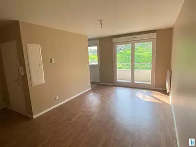 Rouen 76000 Location appartement 2 pièces t2 parking